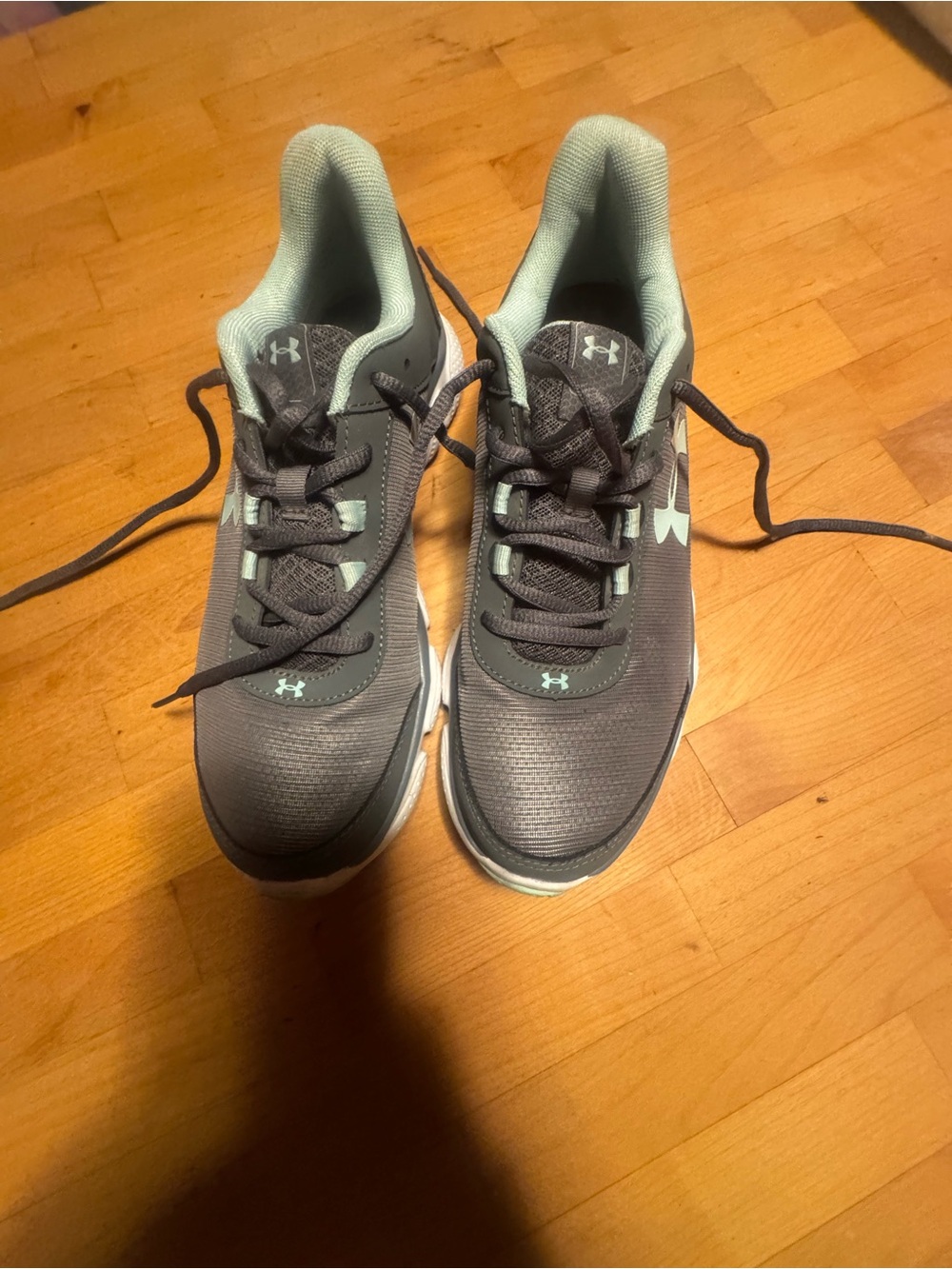 Under Armour Men's Gray Athletic Shoes with Mint Accents